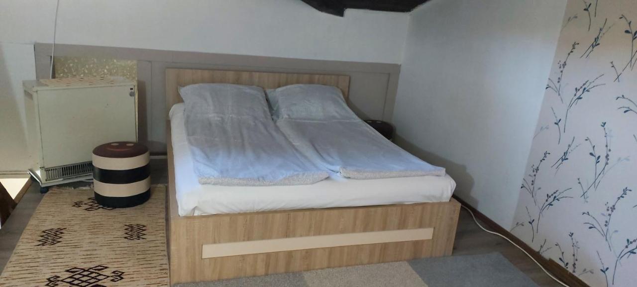 Square Apartment Paraćin المظهر الخارجي الصورة